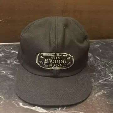 THE H.W.DOG&CO. TRUCKER CAP Black 36