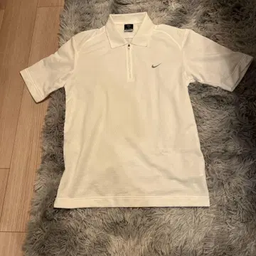 Nike 화이트 폴로 셔츠 170/88A