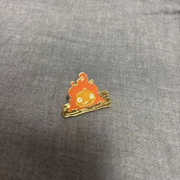 칼시퍼 핀 배지