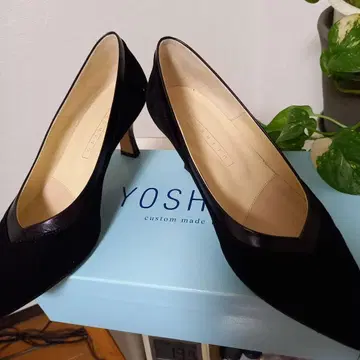 YOSHITO 블랙 하이힐 펌프스 스웨 23.5