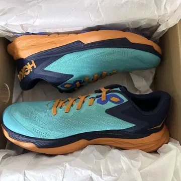 미사용품 HOKA M ZINAL 지나르 26.0 1119399 AOSP