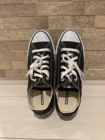 CONVERSE ALL STAR 블랙 스니커즈