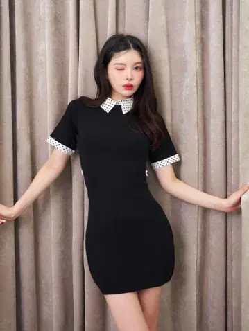 Darich 다리치 백 오픈 도트 니트 미니 원피스
