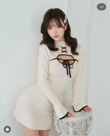 Darich 프론트 오픈 리본 니트 미니 원피스