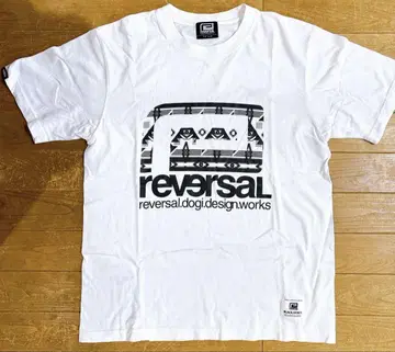 reversal 그래픽 티셔츠 화이트