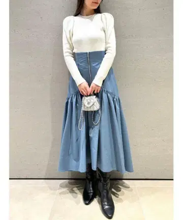 snidel 지퍼 온 볼륨 스커트