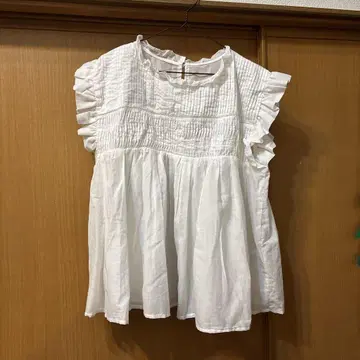 개더 프릴 블라우스