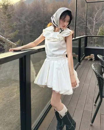 비비. 블레어 플레어 스커트