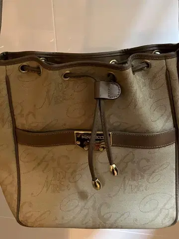 NINA RICCI 니나리치 숄더백