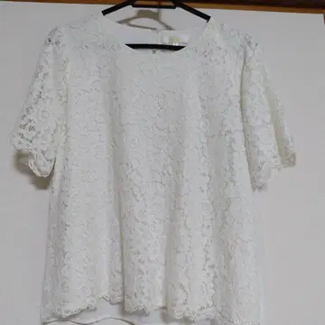 PARISINA 레이스 화이트 상의 사이즈 9