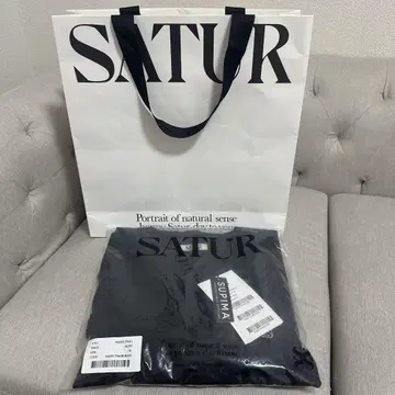 SATUR 티셔츠