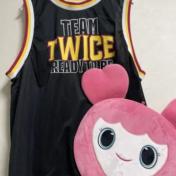 twice 허벅지 부채 커버 유니폼