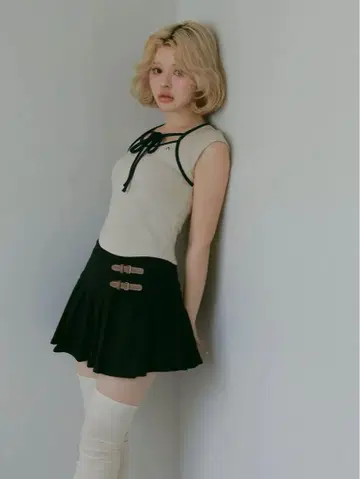 andmary Giselle pleats skirt 블랙 S 사이즈