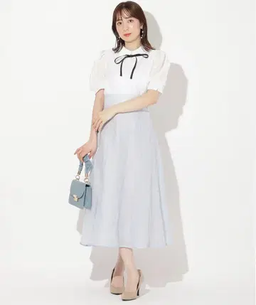 WILLSELECTION 엠보싱 자카드 플레어 스커트