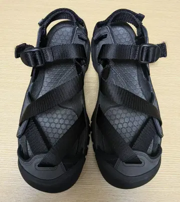 KEEN 제라포트 24.5cm 블랙 샌들 스포츠 샌들 킨