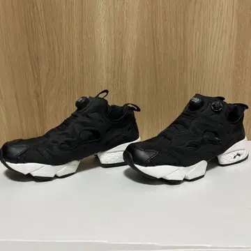 리복 인스타펌프 퓨리 블랙