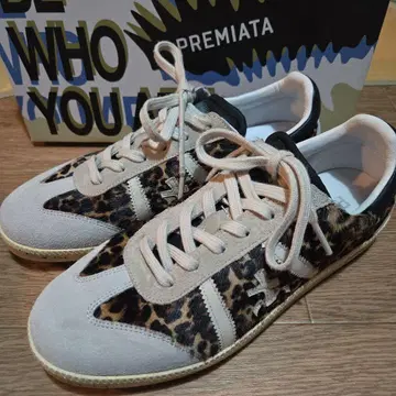 PREMIATA 레오파드 무늬 스니커즈 사이즈 39