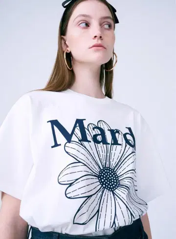 마르디메크르디 TSHIRT