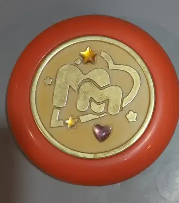 타카라 엄마는 초등학교 4학년, 비밀의 컴팩트