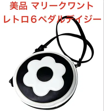 새상품급 마리콴트 MARY QUANT 마리콴트 6페달 데이지 숄더백