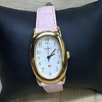 손목시계 SEIKO 세이코 Noie 노이에 1F21 3 바늘 여성용