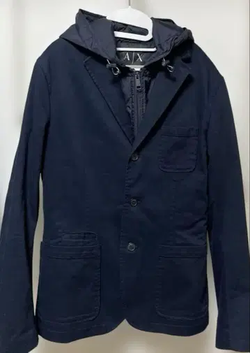 ARMANI EXCHANGE 라이너가 있는 테일러드 자켓