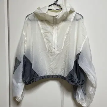 JEANASIS 24AW 화이트/그레이 후드 부착 나일론 자켓