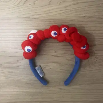 오사카 만국 박람회  미야쿠미야쿠 산리오 머리띠 헬로키티