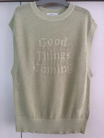 라이트 그린 메쉬 니트 베스트 Good Things Coming