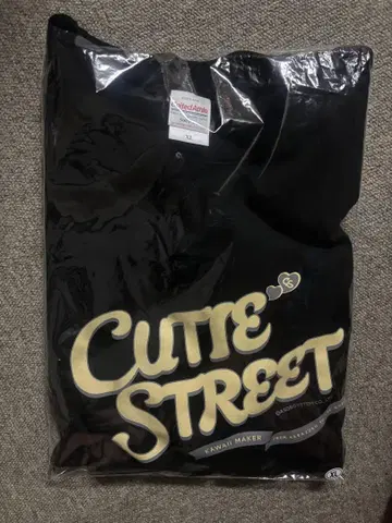 CUTIE STREET 로고 티셔츠 (XL 사이즈) 큐스토