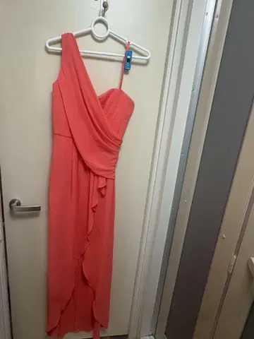 BCBG 네온 컬러 롱 드레스
