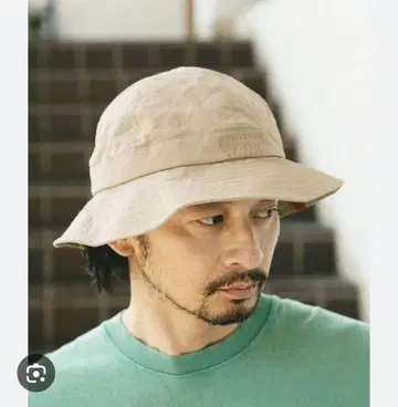 새상품 UNIVERSAL OVERALL 베이지 메트로 햇 59cm