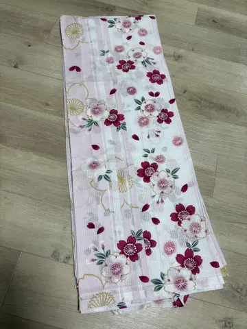 유카타 벚꽃 패턴 핑크 화이트 성숙한 귀여움