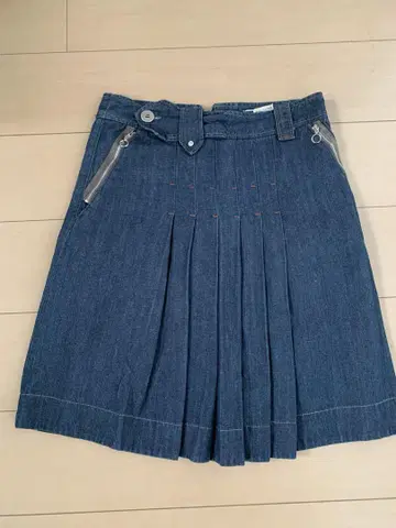 데님 블루 플리츠 스커트 지퍼 포켓 부착