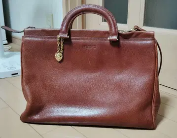 ungaro 브라운 가죽 비즈니스 백
