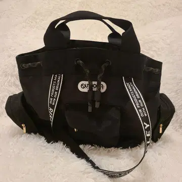 완판 새상품급 OUTDOOR RISLEY 콜라보 토트백 블랙