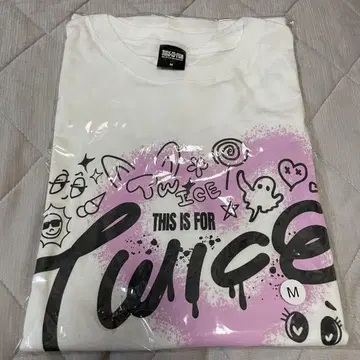 TWICE THIS IS FOR WORLD TOUR 굿즈 티셔츠 M