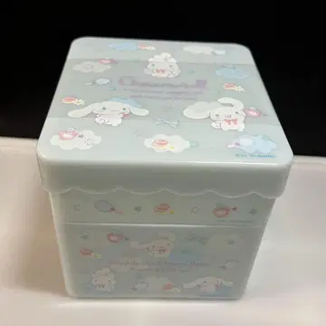 새상품 시나모롤 트리이 되는 뚜껑이 있는 수납 박스