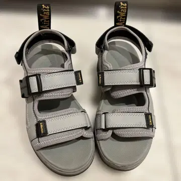 Dr. Martens 스포츠 샌들 그레이
