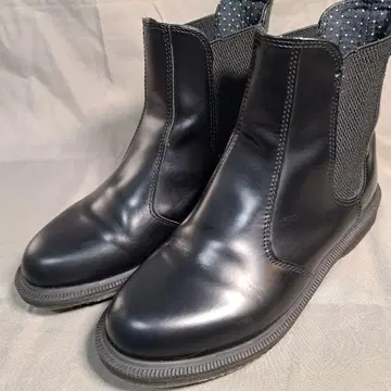 Dr.Martens 닥터마틴 FLORA 플로라 사이드 고어 부츠