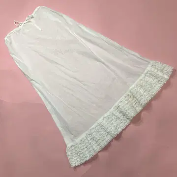 핑크하우스 화이트 밑단 피코 프릴 면론 스커트/페티코트