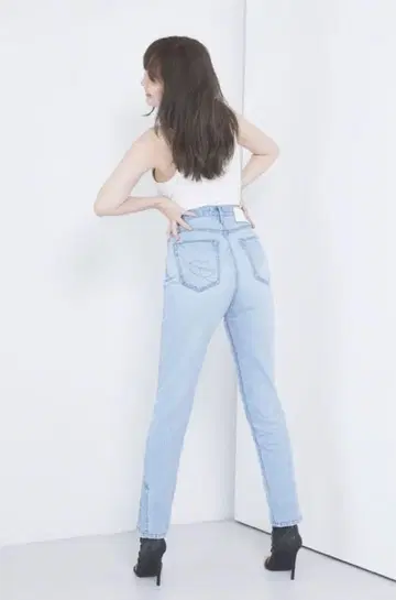 도쿄 고층 빌딩 진