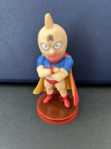 근육맨 피규어