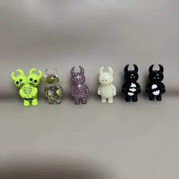 작은 우아모우 6마리