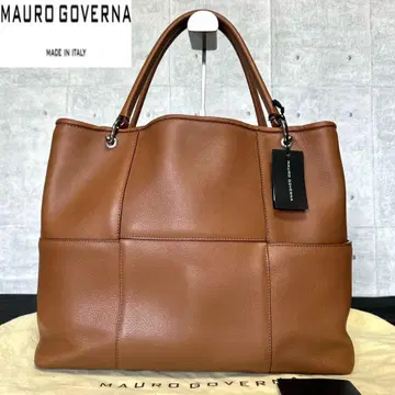 고품질 택 포함 MAURO GOVERNA 캐러멜 브라운 가죽 토트백