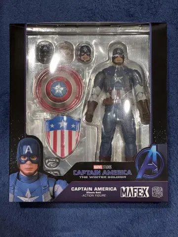 MAFEX 캡틴 아메리카 클래식 수트