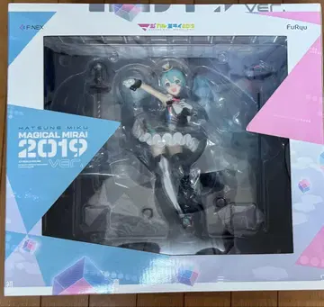 매지컬 미라이 2019 피규어