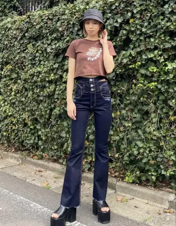 EMODA 사이드 오픈 하이 웨스트 플레어 파진스 XS