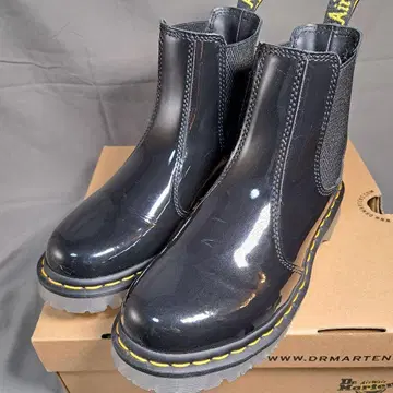 닥터마틴 Dr.Martens 2976 페이턴트 첼시 부츠