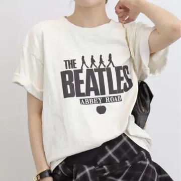 L'Appartement 라빠르망 THE BEATLES 반팔 티셔츠